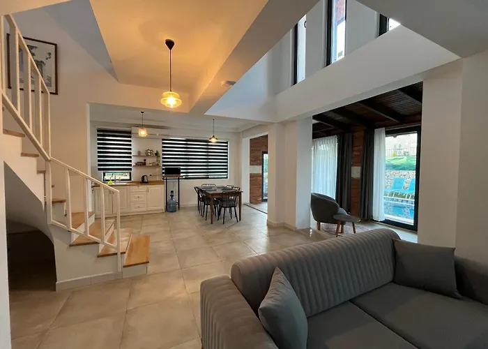 Villa Derya Agullu 6 *